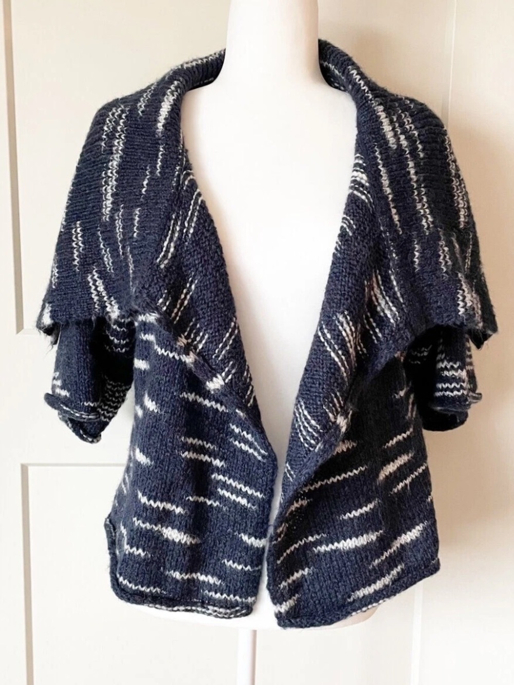 Gap Navy & Ivory Wool Blend Shawl Collar Open Front Cardigan Sweater Medium